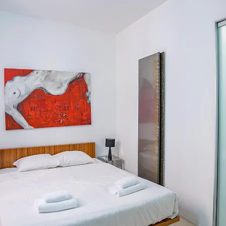 Stylish Apartment Close To Piazza Navona Rome Exterior photo